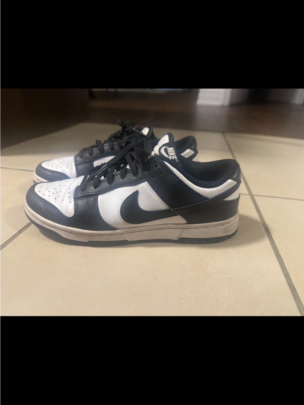 Nike Dunk Low - Picture 2 of 2